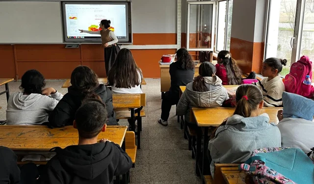 Edirne Keşan'da okullarda sağlık seferberliği