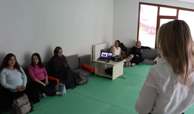 İzmit'te anne adaylarına gebelik bilinci