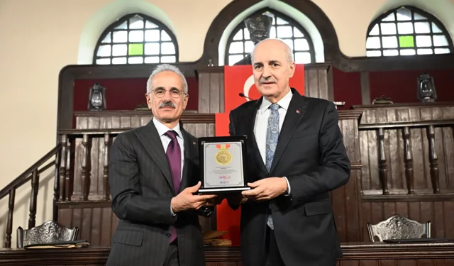Trabzonlulardan TBMM Başkanı Kurtulmuş'a tarihi teşekkür