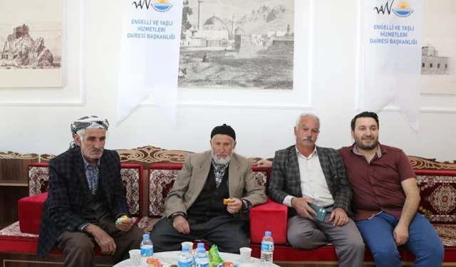 Yaşlıların hatıraları geleceğe taşınıyor!..