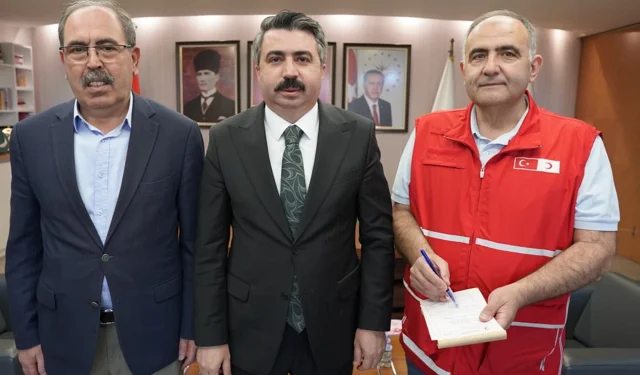 Bursa'da Başkan Oktay Yılmaz'dan anlamlı bağış
