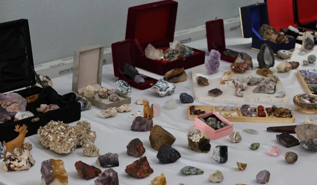 Kütahya'da 'Topraktan Çıkan Mucizeler' yoğun ilgi gördü