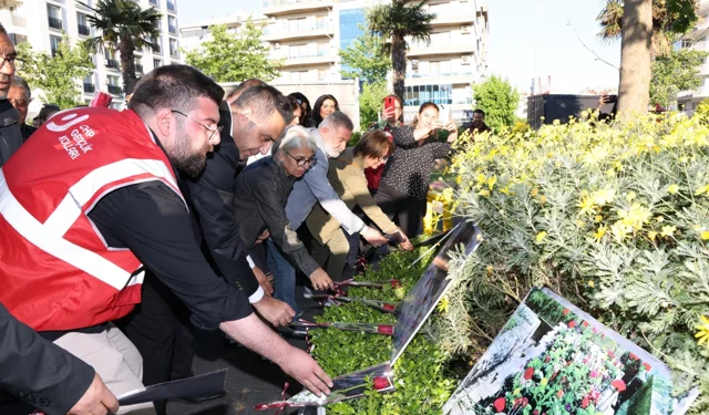 Üç fidan İzmir Çiğli'de anıldı