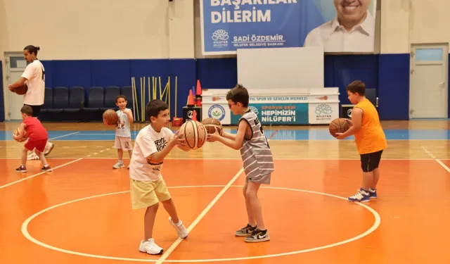 Bursa Nilüfer'de çocukların spor dolu yaz heyecanı