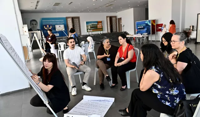 COP Women Antalya'da kadınların iklim politikalarındaki rolü konuşuldu
