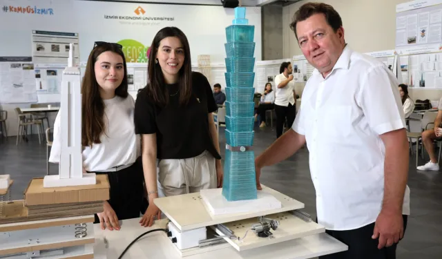 Geleceğin mühendislerinden dev yapılara 'deprem' testi! Dünyaca ünlü 22 binaya 'deprem' simülasyonu
