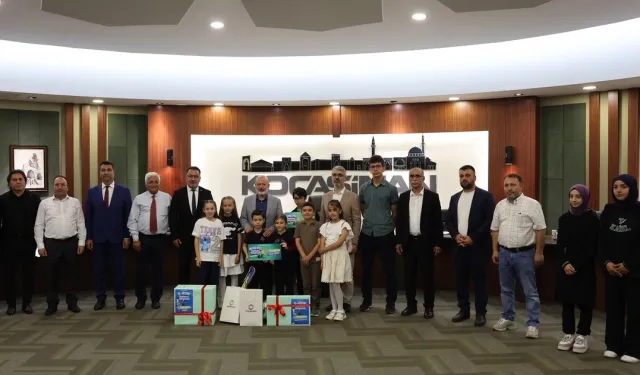 Kayseri Kocasinan'da öğrencilerden 'geri dönüşüm seferberliği'ne destek