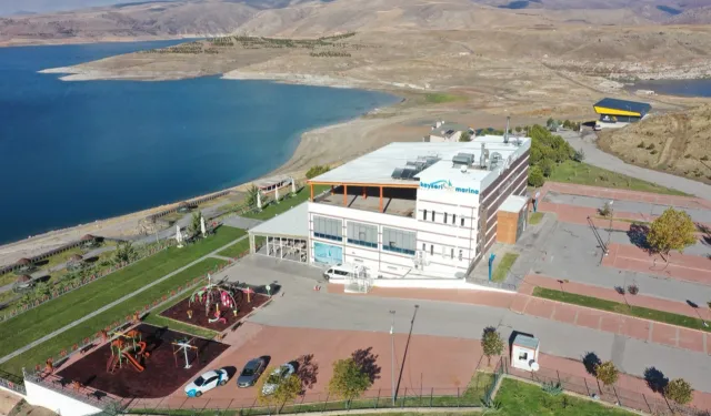 Kayseri'nin denizi 'Kuşçu Marina' sezonu açıyor
