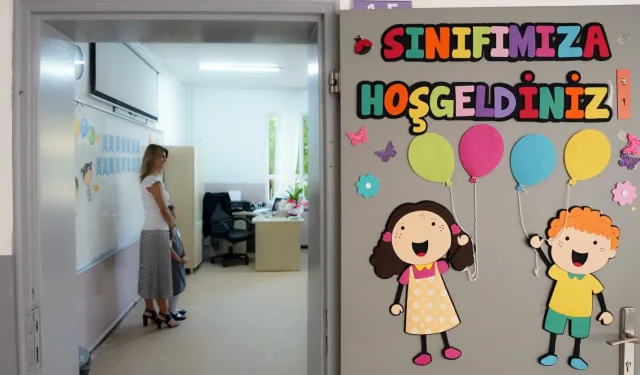Öğretmenler yer değiştirme talebi Temmuz'da başlıyor