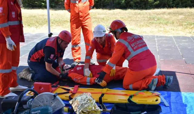 İstanbul Beylikdüzü'nde afet gönüllülerine kapsamlı eğitim