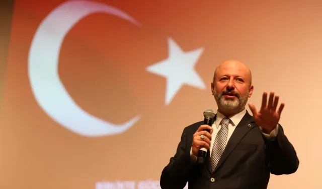 Ahmet Çolakbayrakdar: 'Tarihimiz zaferlerle dolu'