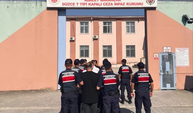 Düzce Jandarması'ndan bir haftada 184 olaya müdahale... 17 aranan kişi yakalandı