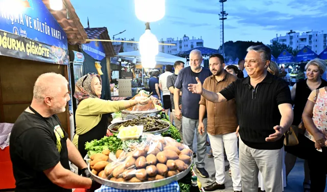 Antalya Muratpaşa'da Yöreler 'Akdeniz Gecesi' ile başladı