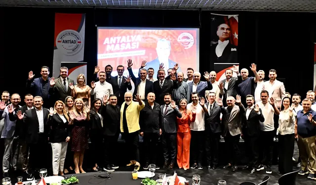 Antalya Kaleiçi 12 ay yaşayan bir merkeze dönüştü
