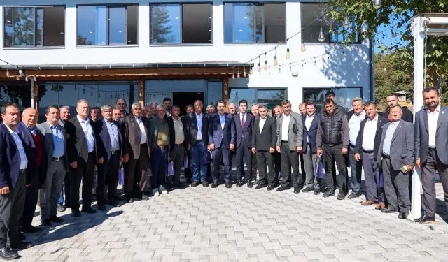 Bursa'da Başkan Vekili Biba Büyükorhanlı muhtarları dinledi