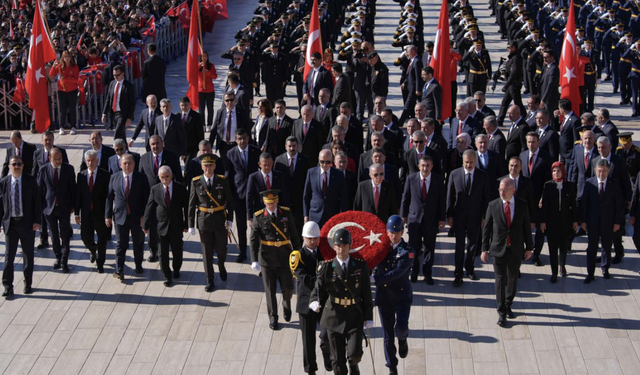 Türkiye Cumhuriyeti'nin 103. Yıl Dönümü törenlerle kutlandı...