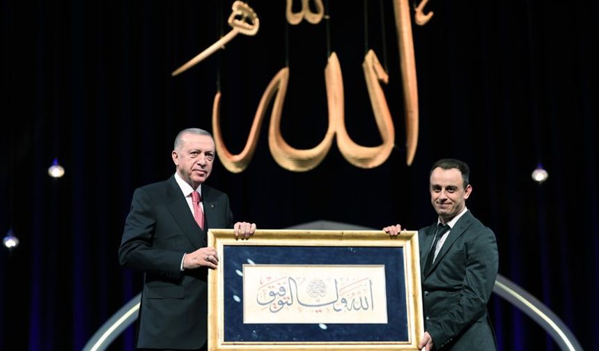 Erdoğan, Kur’an-ı Kerim’i Güzel Okuma Yarışması Büyük Finali’nde