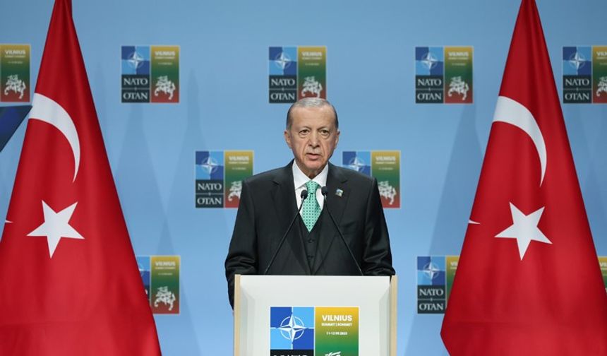 Türkiye İsveç'in NATO üyeliğini kabul etti