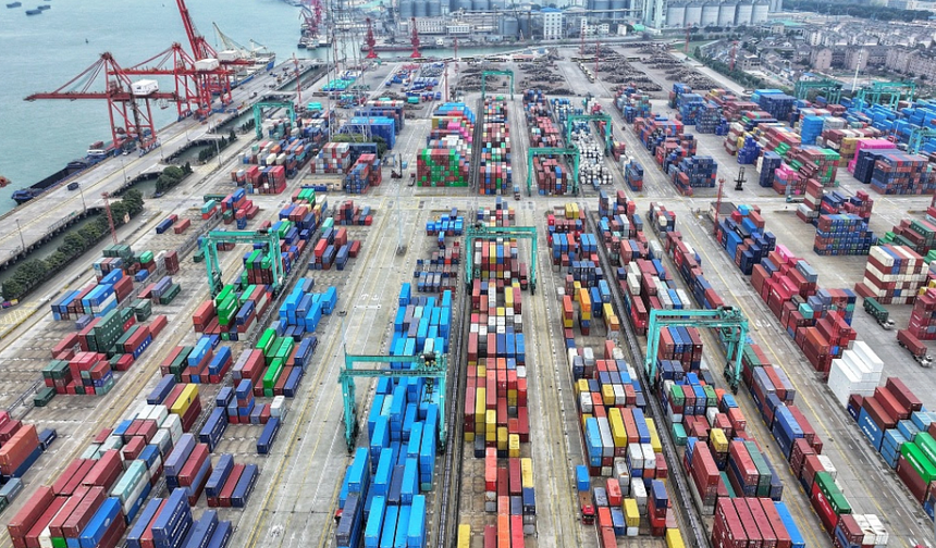 Çin’in ilk iki aylık dış ticareti, tarihin en yüksek seviyesine çıktı