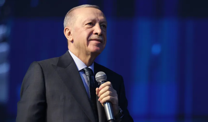 Cumhurbaşkanı Erdoğan yeniden AK Parti Genel Başkanı seçildi