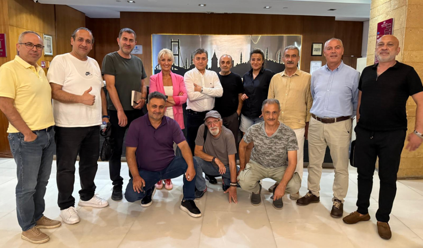 Uluslararası Gazeteci ve Yazarlar Derneği UYGAD'da görev dağılımı yapıldı!...