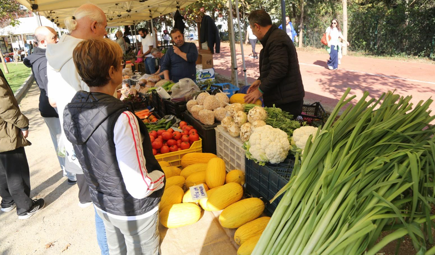Eyüpsultan’da Yerel Ürün Pazarı Kuruldu