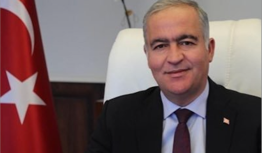 İsmail Ergüneş, AKP Gaziosmanpaşa İlçe Başkanlığı'na atandı