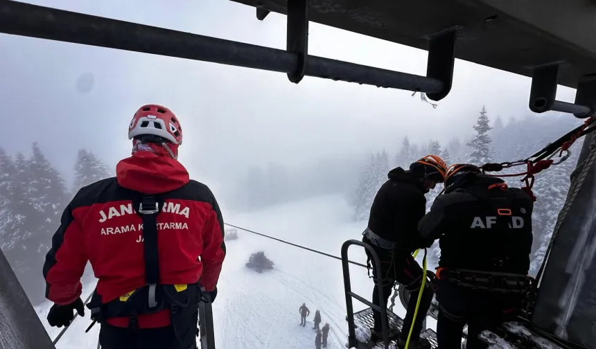 Bursa Jandarması ve AFAD'dan Uludağ'da teleferik tatbikatı