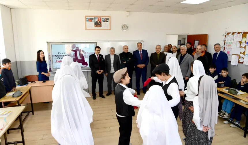 Malatya'da Başkan Er öğrencilerle buluştu