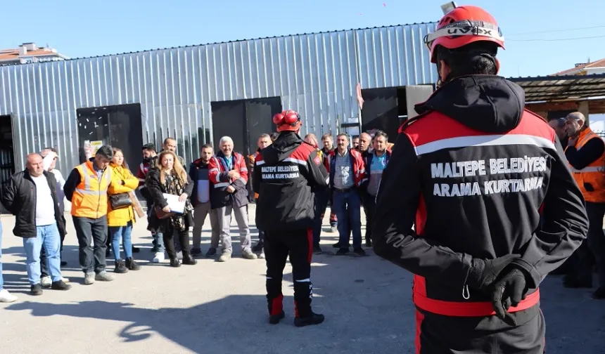 Belediye personeline yangın farkındalık eğitimi