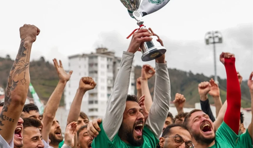 Fındıklıspor'dan tarihi başarı