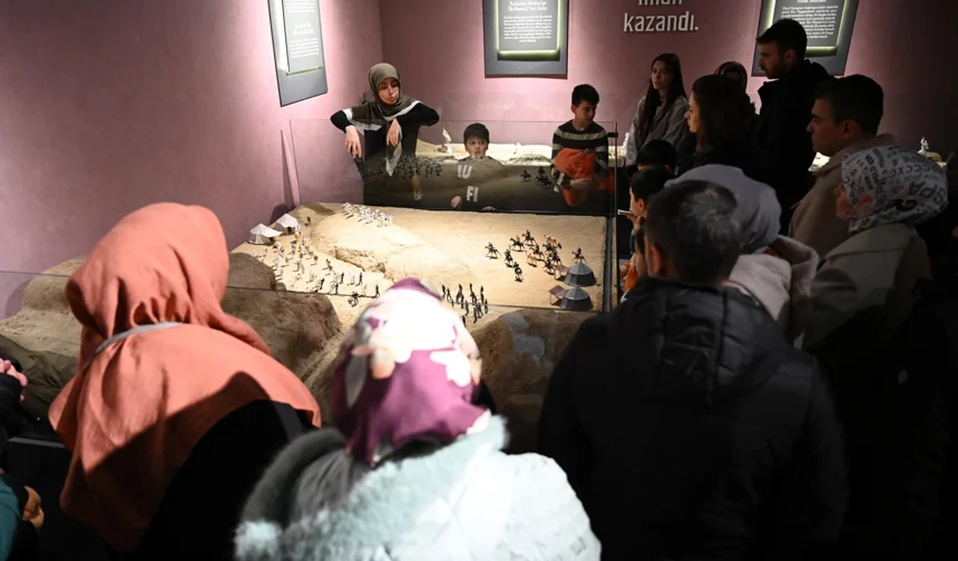 Konya'da siyer sergisine yoğun ilgi
