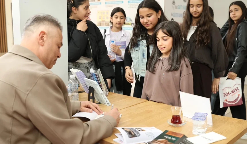 Osmangazi Belediyesi çocukları Yazar Özgülgün ile buluşturdu