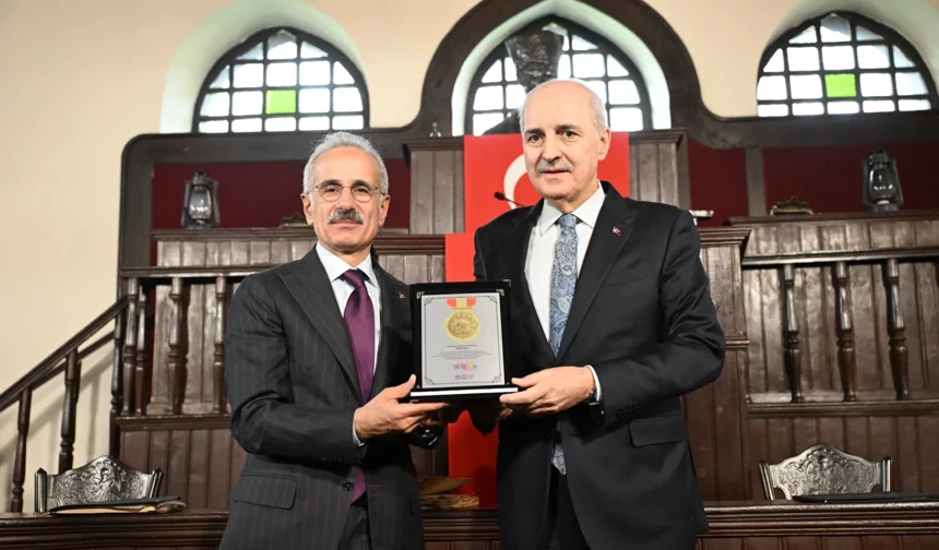 Trabzonlulardan TBMM Başkanı Kurtulmuş'a tarihi teşekkür