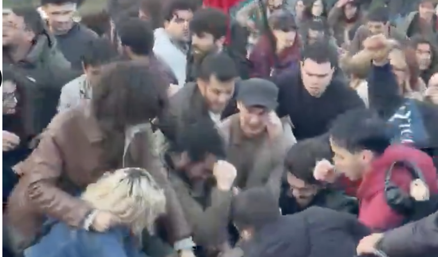 ODTÜ'de Türk Bayrağı açan guruba saldırıya 6 gözaltı...
