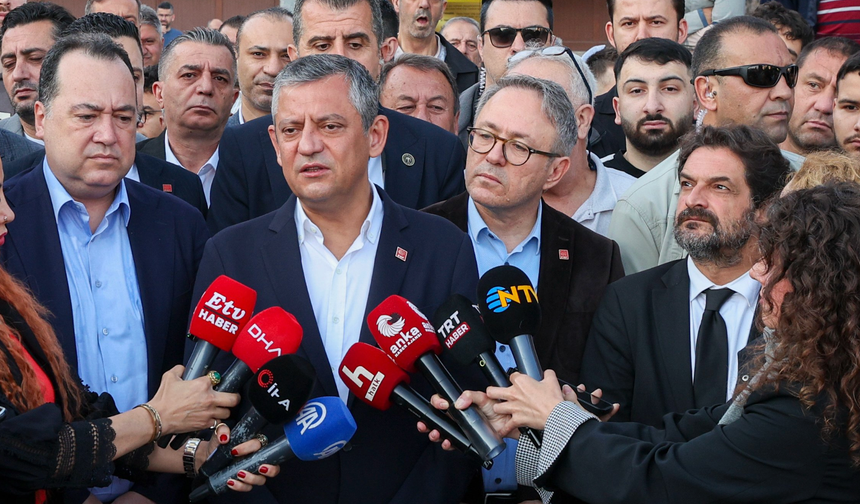 Özgür Özel’den "Tedbir Kararı" Açıklaması: Genel Başkanlığımı Elimden Almıyor