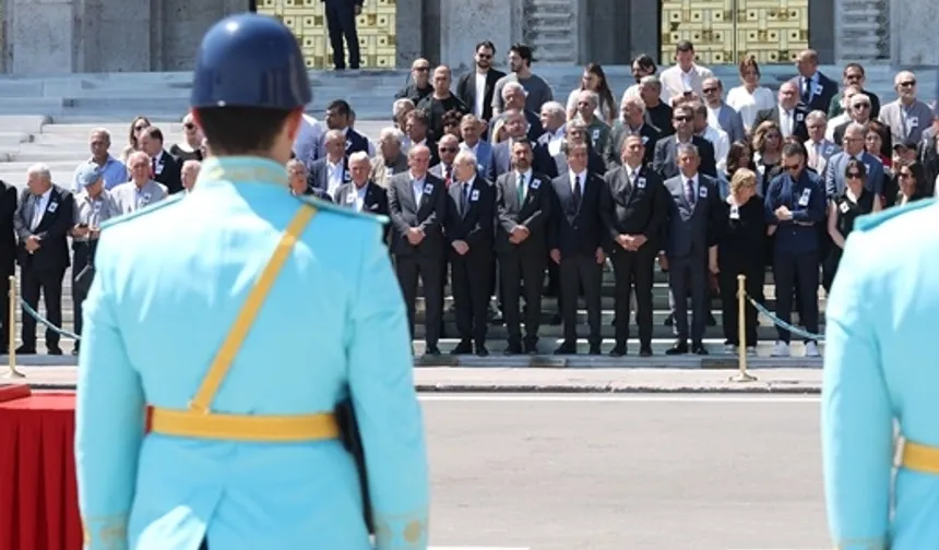 CHP Balıkesir eski milletvekili Orhan Sür'e TBMM'de son görev... Mutlak butlan sonrası ilk kez karşılaştılar
