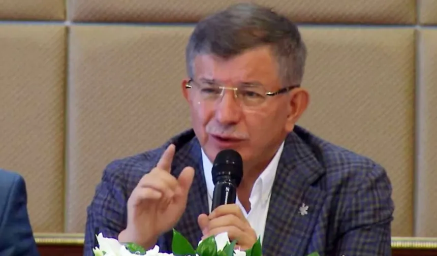 Davutoğlu'ndan 'Gelecek'i sonlandırma kararı! Gelecek Partisi feshedildi!