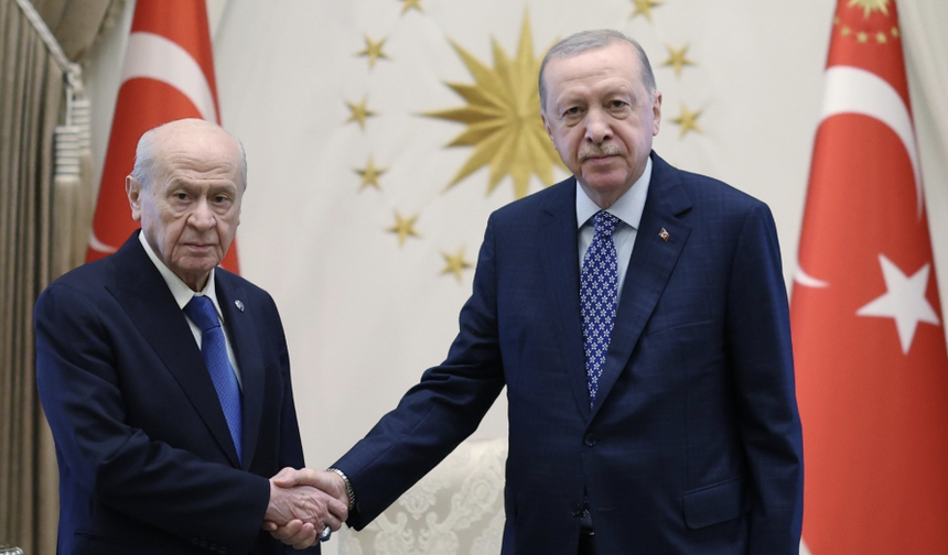 Erdoğan Bahçeli'ye kabul etti! Külliyedeki görüşmede gündemde ne vardı?