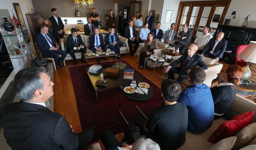 Kılıçdaroğlu'ndan Mersin'de ziyaretler